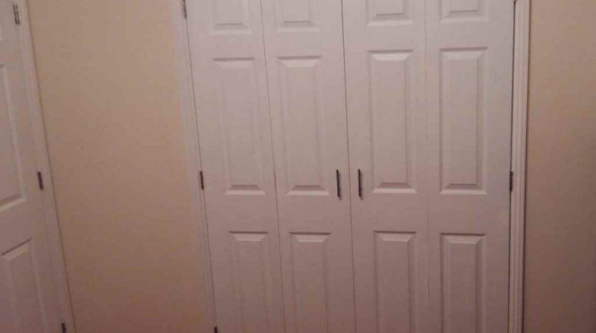 bifold 6 panel doors 2