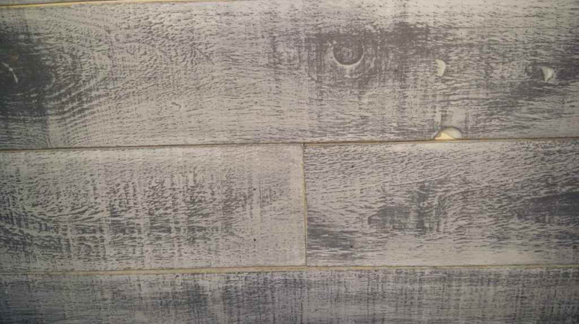 distressed wood effect