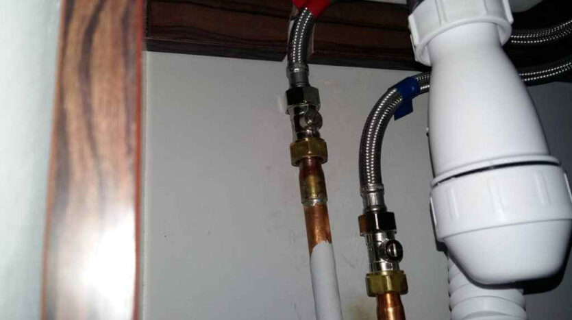 isolation ball valves and tap connectors for sink