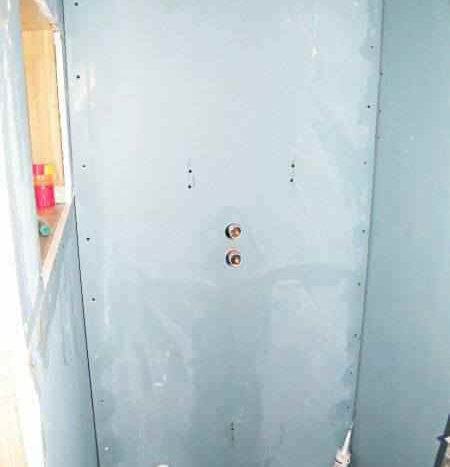 shower drylined and primed with mapei primer