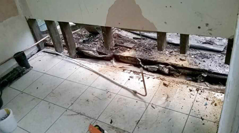 sole plate removed on one half of kitchen back wall and replaced before removing other half to stop the building from collapsing