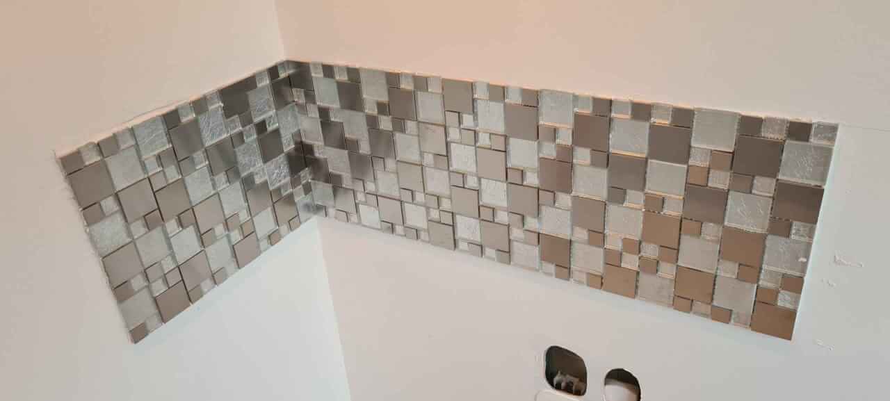 Basin mozaic tile backsplash fixed
