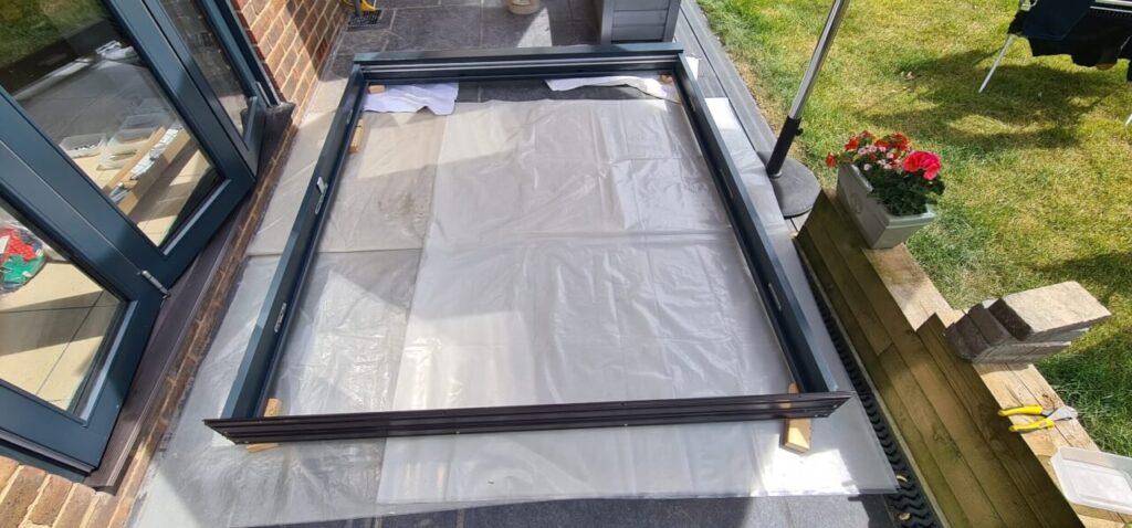 Frame screwed together