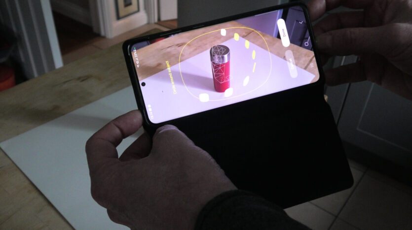 Using the 3D scanner on a Samsumg S205G scaled